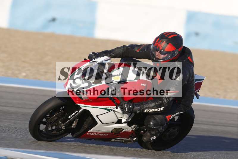 Archiv-2025/02 28.-31.01.2025 Moto Center Thun Jerez/gruen-green/92
